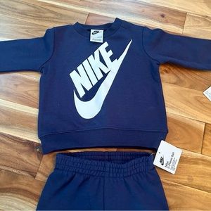 New Nike Sweatsuit 6-12 months
